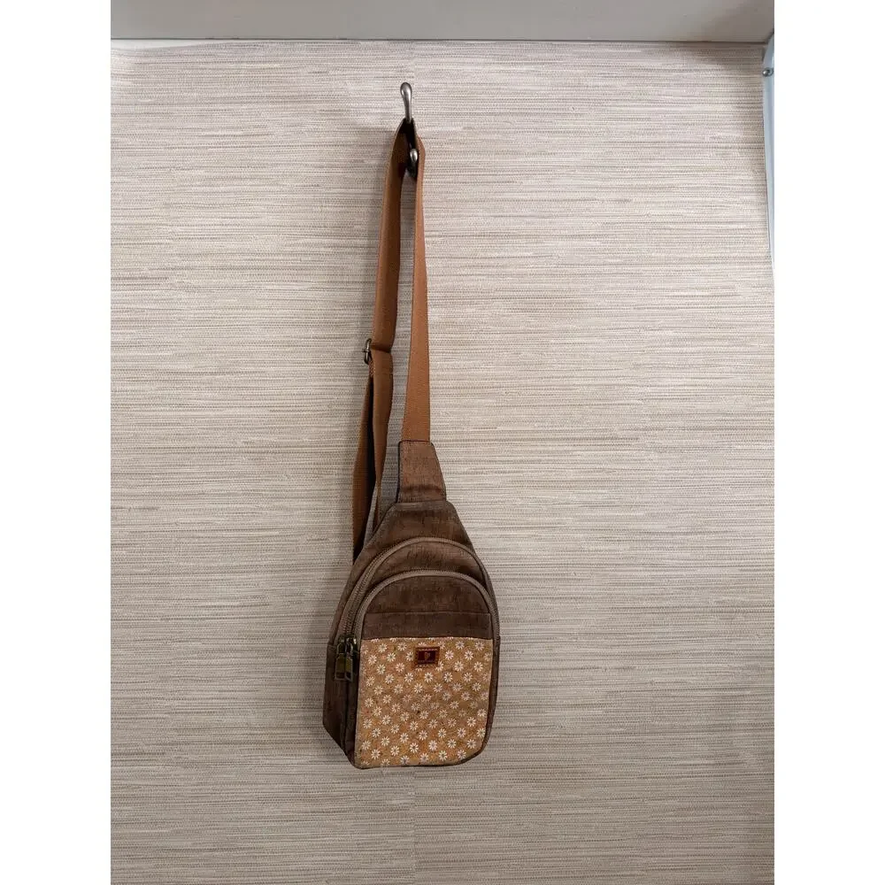 All-Day cork sling bag Corkadia